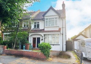 Property for Auction in London - 59A Park Lane, Carshalton, Surrey, SM5 3EE