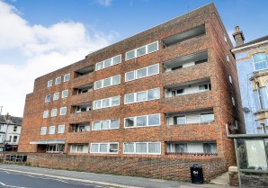 Property for Auction in London - Flat 47 Hughenden Court, Mount Pleasant Road, Hastings, East Sussex, TN34 3ST