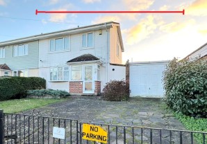Property for Auction in London - 22 Bourne Road, Gravesend, Kent, DA12 4EB