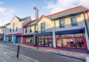 Property for Auction in London - 8 Crane Street, Pontypool, Gwent, NP4 6LY