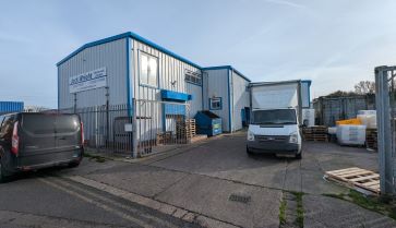 Property for Auction in North West - Units 3 & 4, Siding Road, Fleetwood, Lancashire FY7 6NS