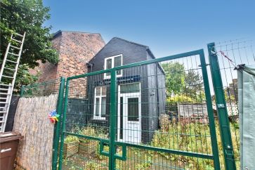 Property for Auction in West Yorkshire - 82A Fountain Street, Morley, Leeds, West Yorkshire LS27 0PH