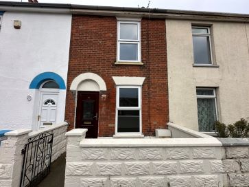 Property for Auction in East Anglia - 60 Ordnance Road, Great Yarmouth, Norfolk NR30 3DH