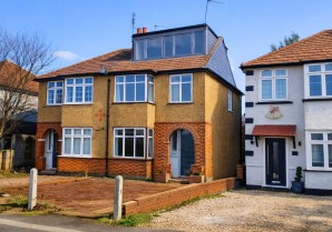 Property for Auction in London - 75 Knighton Way Lane, Uxbridge, Middlesex, UB9 4EH