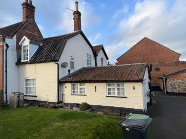 Property for Auction in East Anglia - Beech Cottage, 20A Middleton Street, Wymondham, Norfolk NR18 0AD