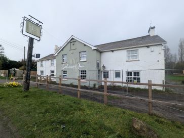 Property for Auction in South West - Cashmoor Inn, Blandford Forum, Dorset DT11 8DN