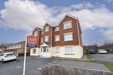 Property for Auction in North East - Flat 17 Glamis Court, Woodstone Village, Houghton le Spring, Tyne and Wear DH4 6TR