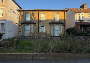 Property for Auction in London - Flat 3, 28 Clyde Road, Croydon, Surrey, CR0 6SU