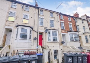Property for Auction in London - Flat 1, 22 George Street, Reading, Berkshire, RG1 7NT