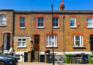 Property for Auction in London - 38B Birkbeck Place, Dulwich, London, SE21 8JU