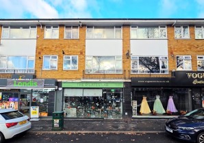Property for Auction in London - 354B Kingston Road, Epsom, Surrey, KT19 0DT