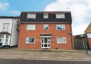 Property for Auction in London - 1 Dane Court, College Road, St Albans, Hertfordshire, AL1 5NX