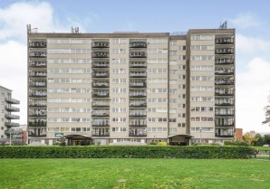 Property for Auction in London - Flat 88 Greenwich Heights, Master Gunner Place, Charlton, London, SE18 4NP