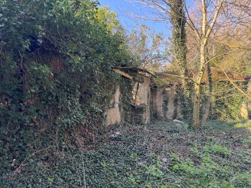 Property for Auction in East Anglia - Fenland, Cooks Drove, West Row, Suffolk IP28 8QU