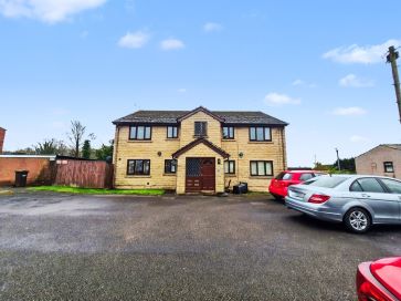 Property for Auction in Manchester - 4 Cherry Tree Court, Ashmore Street, , Tyldesley, M29 8XT