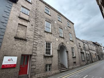 Property for Auction in Cumbria - 29/ 29a Lowther Street, Kendal, Cumbria LA9 4DH