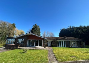 Property for Auction in Sussex & Hampshire - Cemmaes Meadow, London Road, Ashington, Pulborough, RH20 3JR