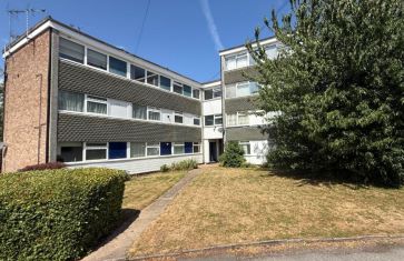 Property for Auction in Manchester - 6 Kenilworth Court Flats, Kenilworth Road, Wigston, Leicestershire, LE18 4XT