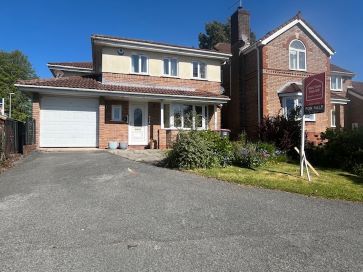 Property for Auction in North West - 17 Waterdale Close, Worsley, Manchester, Greater Manchester M28 1YP