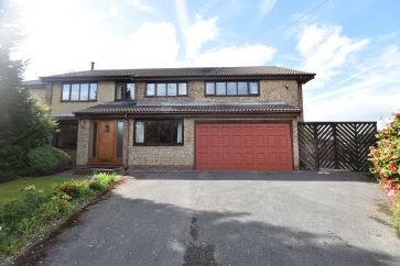 Property for Auction in West Yorkshire - 5 Cobbler Hall, Bretton, Wakefield, West Yorkshire WF4 4LJ