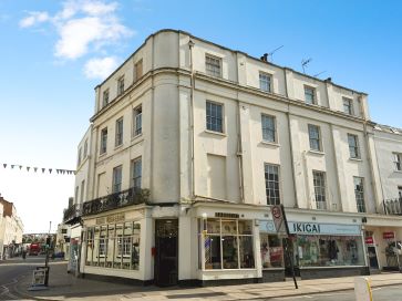 Property for Auction in Coventry & Warwickshire - Flat 4, 12 Spencer Street, Leamington Spa, Warwickshire CV31 3NF