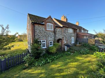 Property for Auction in East Anglia - Cottage rear of , 20 High Street, Wighton, Wells-Next-The-Sea, Norfolk NR23 1AL