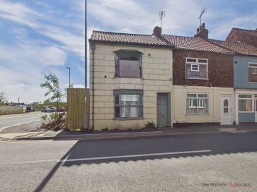 Property for Auction in Hull & East Yorkshire - 12 & 12A Exchange Street, Driffield, East Yorkshire, YO25 6LJ