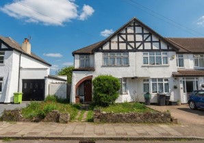 Property for Auction in London - 6 Ruskin Walk, Bromley, Kent, BR2 8EP