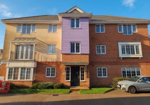Property for Auction in London - 5 Stanmore House, 7 Coleridge Drive, Ruislip, Middlesex, HA4 8GN