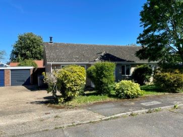 Property for Auction in East Anglia - 3 Eastlands, Stradbroke, Eye, Suffolk IP21 5JA