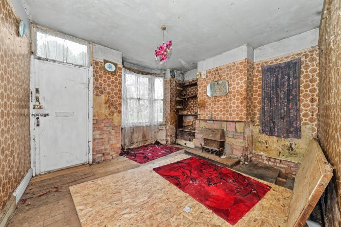 Lot Image