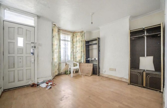 Lot Image