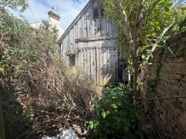Property for Auction in East Anglia - 2A Ruskin Road, Ipswich, Suffolk IP4 1PT