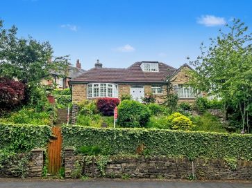 Property for Auction in Manchester - 72 Newsome Road, Huddersfield, West Yorkshire, HD4 6NQ