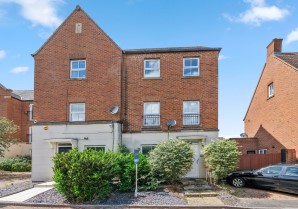 Property for Auction in London - 21 Stanwyck Lane, Oxley Park, Milton Keynes, Buckinghamshire, MK4 4EB