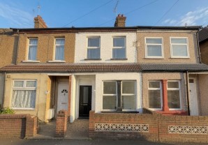 Property for Auction in London - 63 The Nursery, Erith, Kent, DA8 2EY