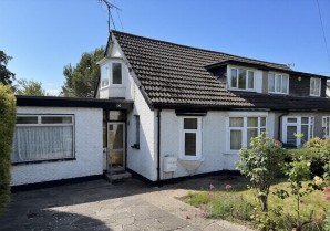 Property for Auction in London - 50 Sidwell Avenue, Benfleet, Essex, SS7 1LF