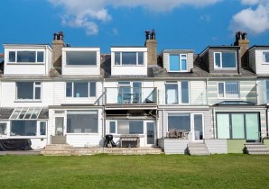 Property for Auction in Sussex & Hampshire - 75 Hill Head Road, Fareham, PO14 3JP