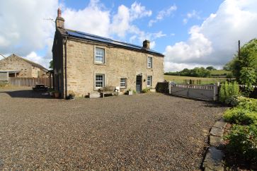 Property for Auction in North West - Box Tree Farm, Ravens Close Road, Wennington, Lancashire LA2 8PA