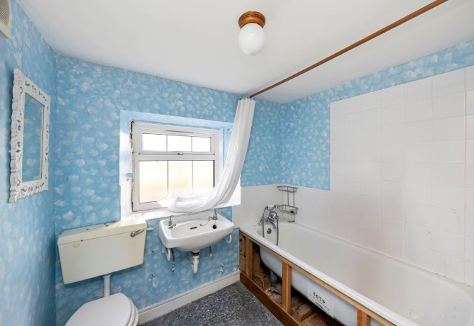 Lot Image