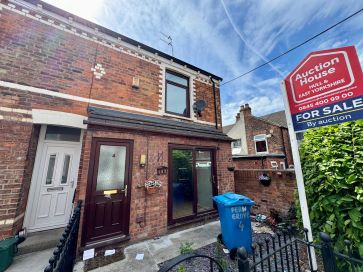 Property for Auction in Hull & East Yorkshire - 4 Fern Grove, Folkestone Street, Hull, East Yorkshire, HU5 1BN