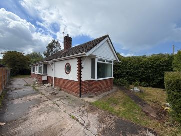 Property for Auction in Lincolnshire - 16 Dulas Avenue, Kinmel Bay, Rhyl LL18 5LB