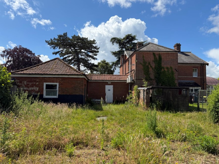 Lot Image