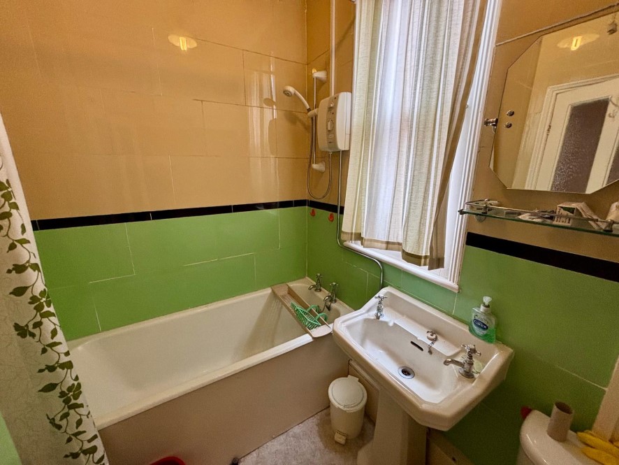 Lot Image