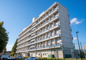 Property for Auction in London - Flat 11 Granard House, Bradstock Road, Hackney, London, E9 5BN