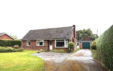 Property for Auction in East Anglia - 8 Tunneys Lane, Ditchingham, Bungay, Norfolk NR35 2RQ