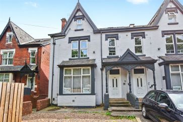 Property for Auction in West Yorkshire - Flat 4, 236 Harehills Avenue, Leeds, West Yorkshire LS8 4HX
