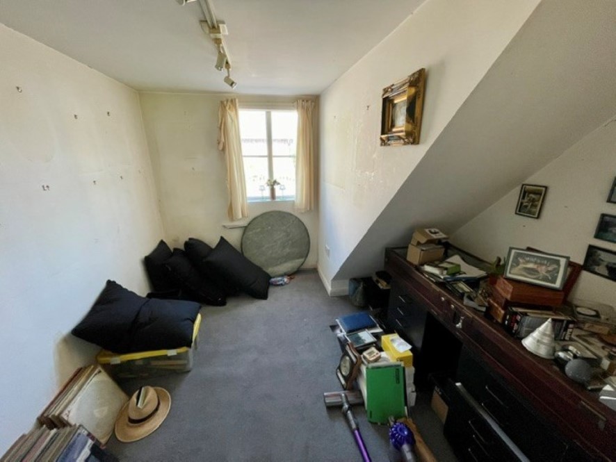 Lot Image