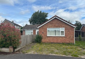 Property for Auction in London - 2 Shelley Close, Measham, Swadlincote, Derbyshire, DE12 7EZ