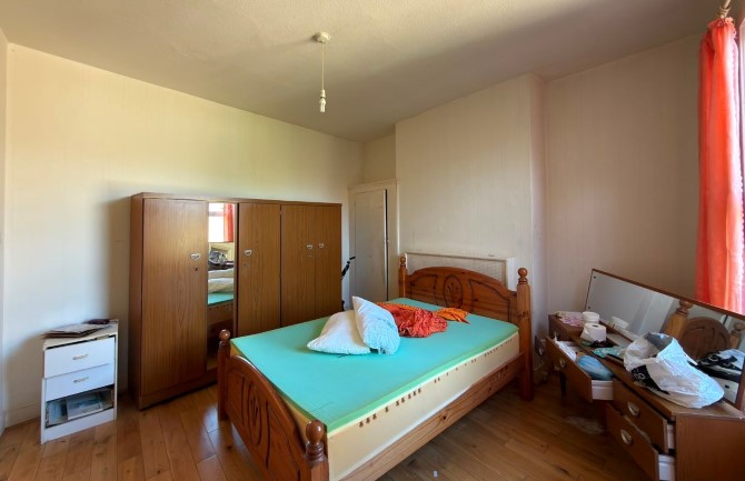 Lot Image